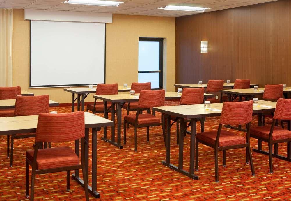Courtyard By Marriott Boston Norwood/Canton Exterior foto