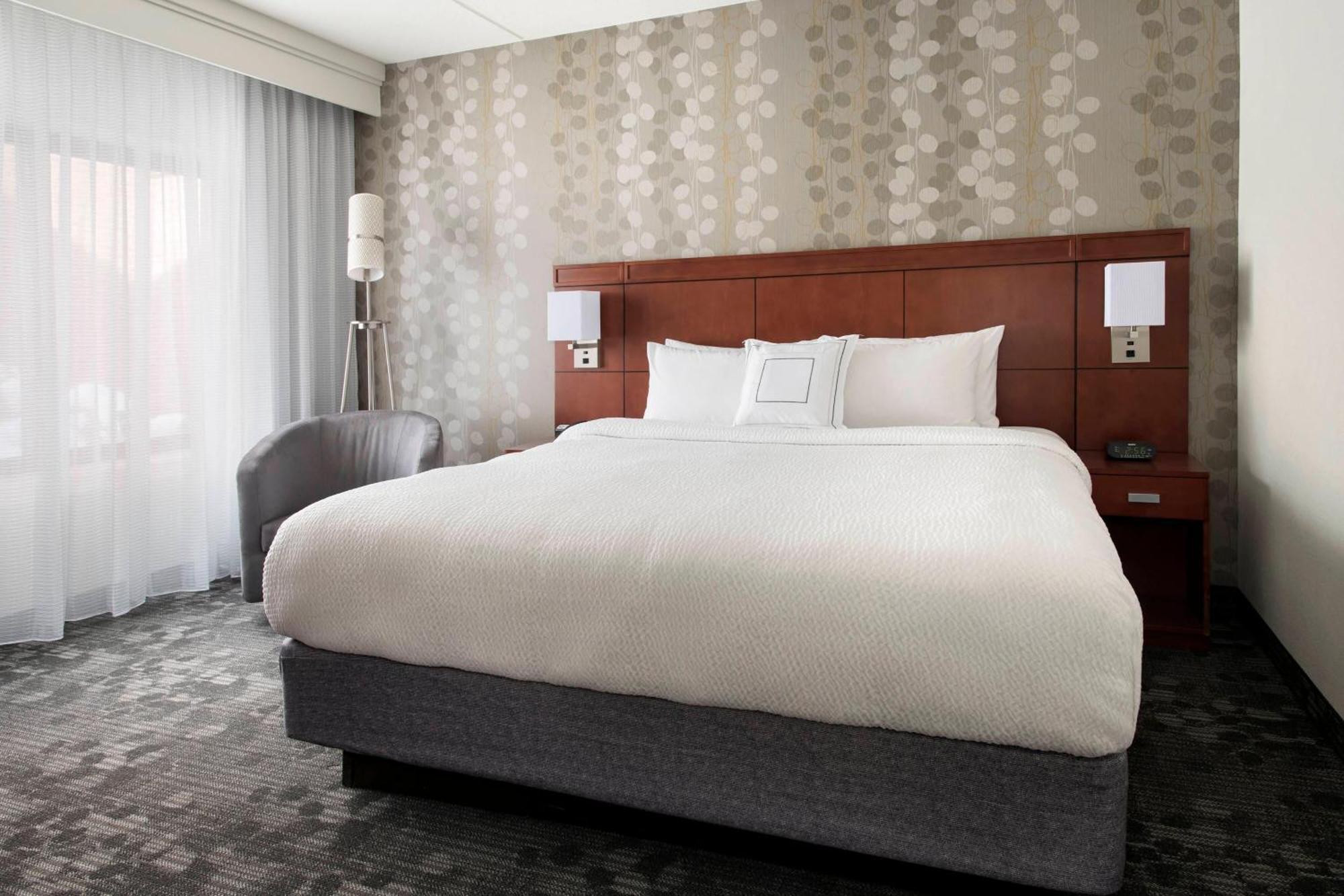 Courtyard By Marriott Boston Norwood/Canton Exterior foto